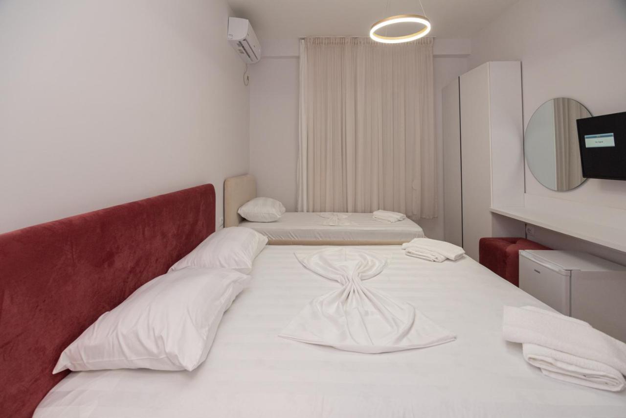 Lian'S Rooms Влёра Экстерьер фото