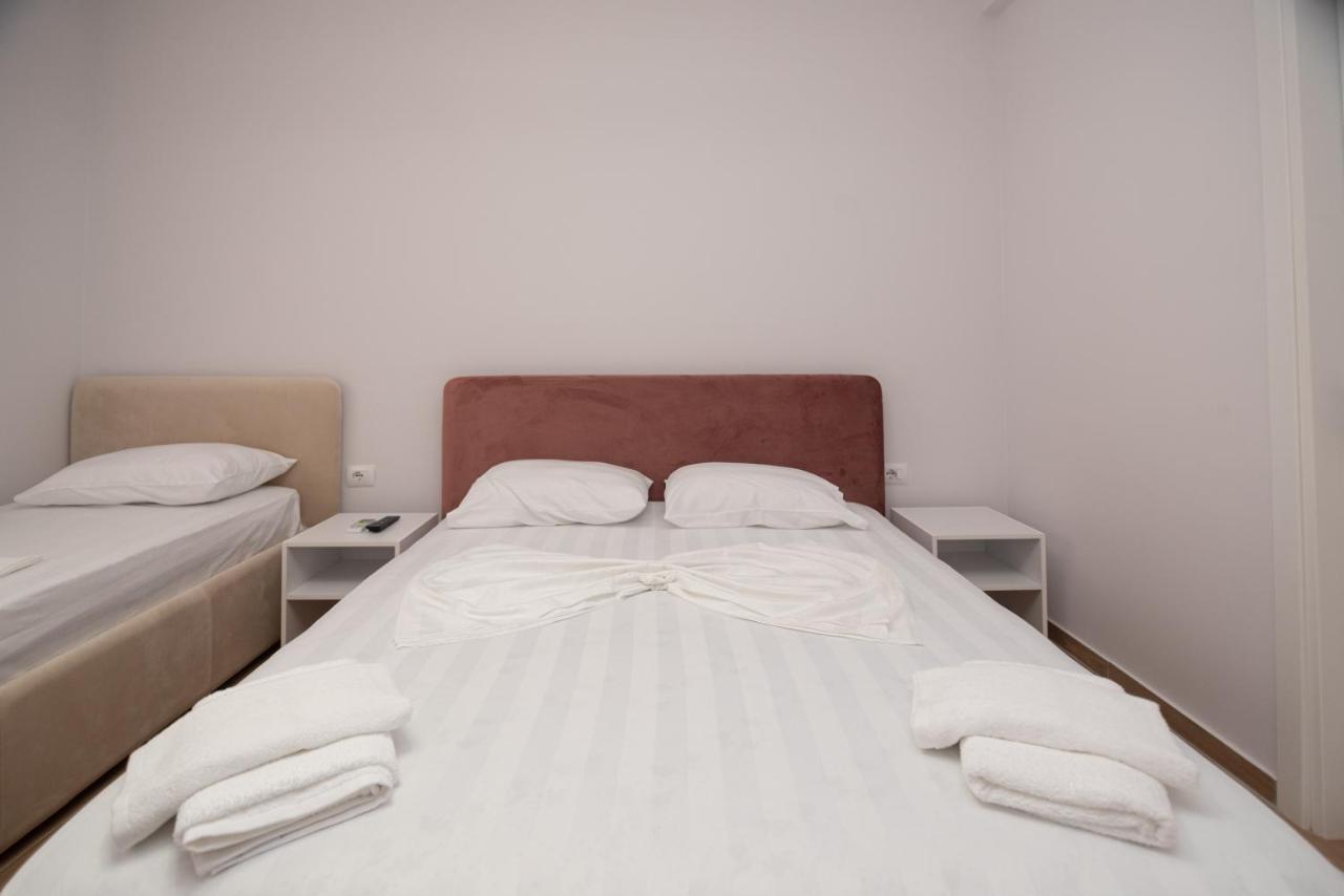 Lian'S Rooms Влёра Экстерьер фото