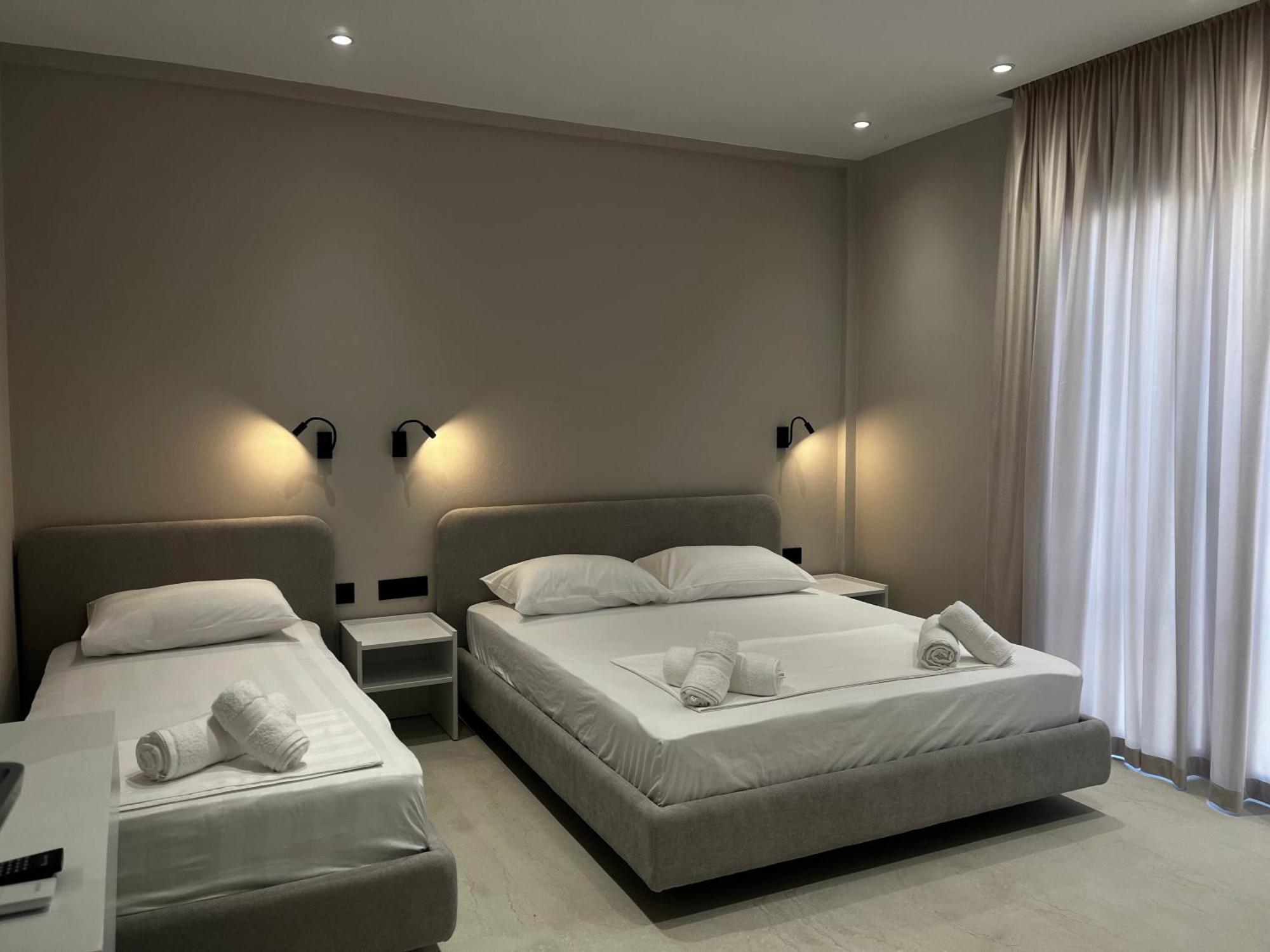 Lian'S Rooms Влёра Экстерьер фото