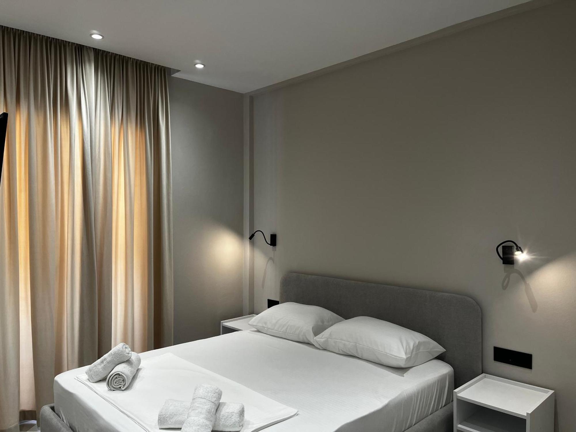 Lian'S Rooms Влёра Экстерьер фото