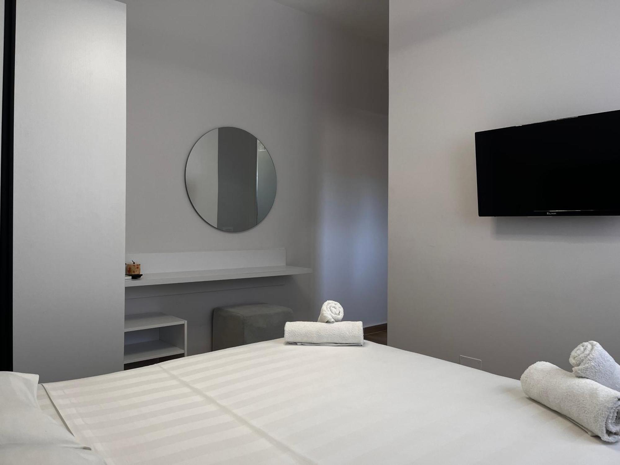 Lian'S Rooms Влёра Экстерьер фото